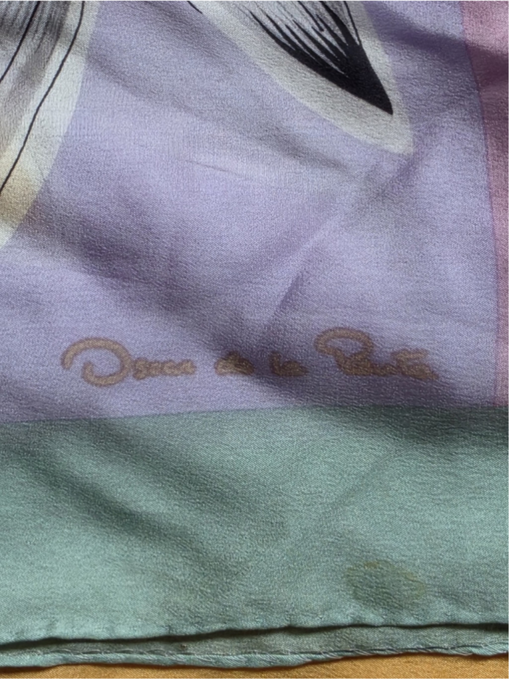 Vintage Oscar de la Renta 100% Silk Square Scarf Floral Pastel Purple 35x35 - Picture 11 of 11